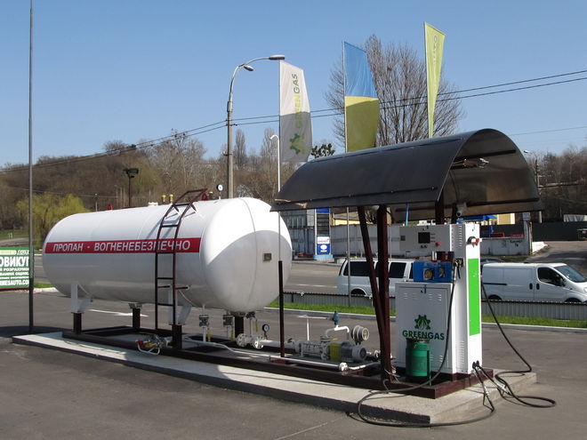 В Україні продовжує дорожчати автогаз
