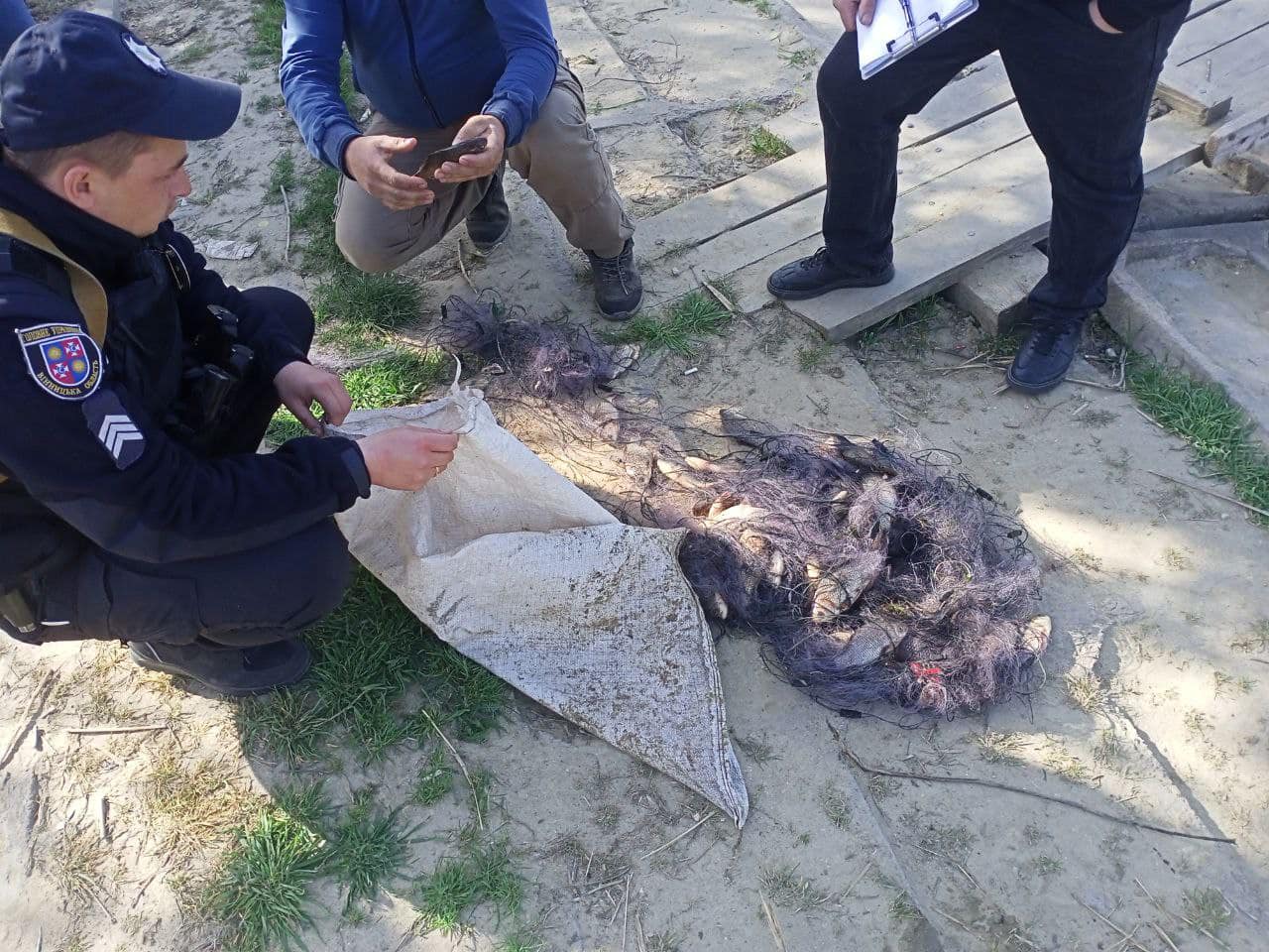 Рибоохоронний рейд у Вінницькій області: викрито порушника з незаконним уловом на 20 кг