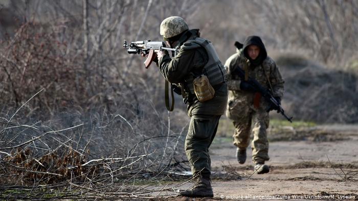 На Донбасі підірвалися троє українських воїнів, двоє - загинули