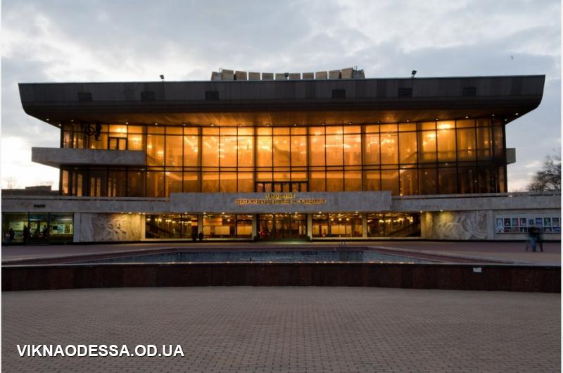 В Одесской музкомедии рaсскaзaли о премьерaх нового сезонa