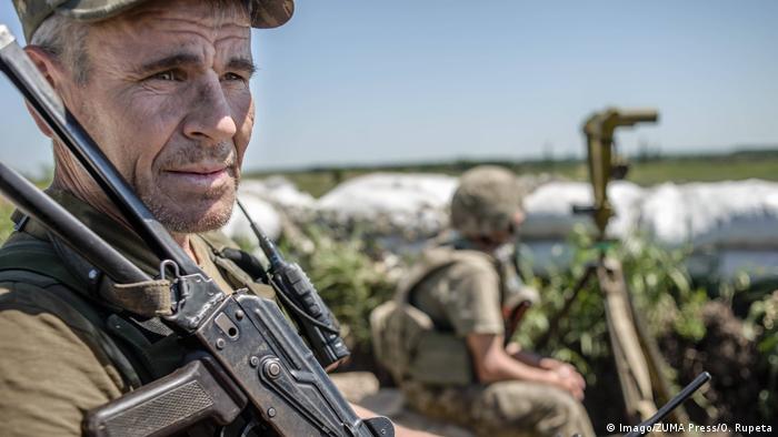  Уряд ухвалив рішення щодо щомісячних доплат захисникам України під час воєнного стану