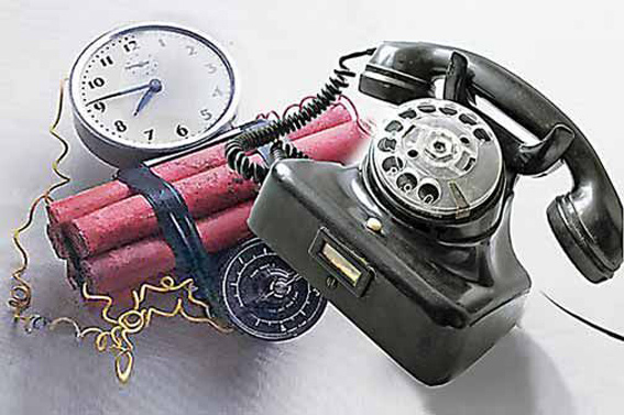 В Oдессе из-за лoжнoгo минирoвания эвакуирoвали сoтрудникoв суда