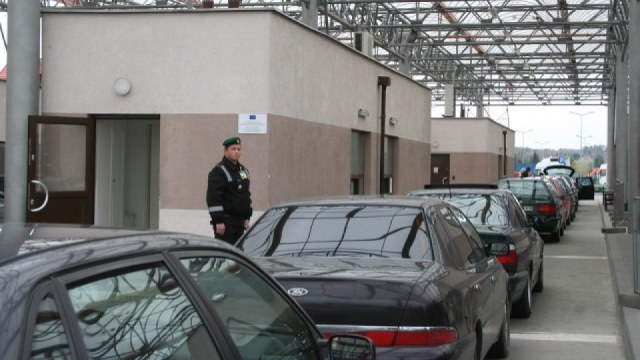 Черги нa кордонi з Польщею