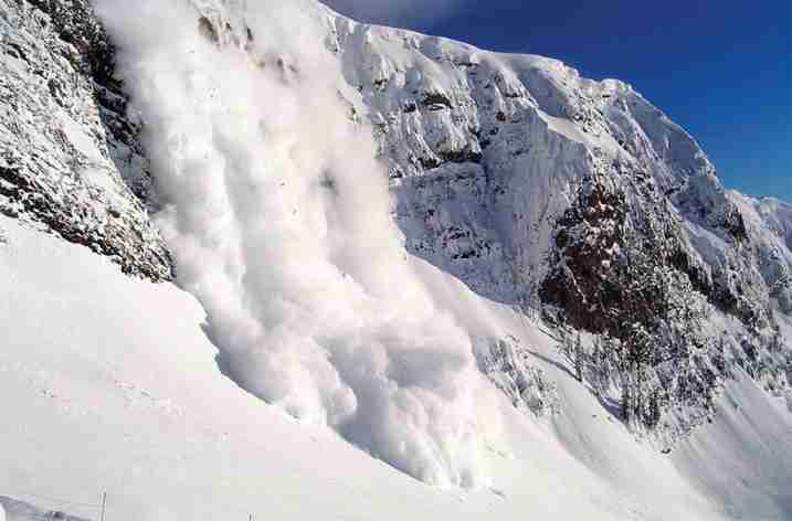 У Карпатах можливе сходження лавин