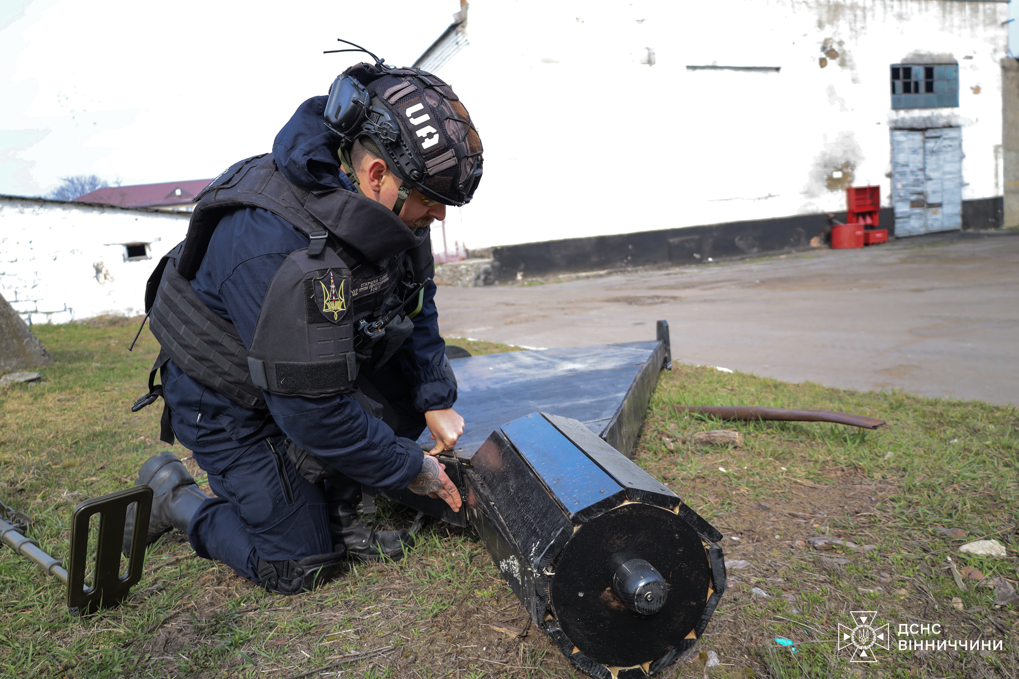 У Вінницькій області рятувальники провели пожежно-тактичні навчання у виправній колонії