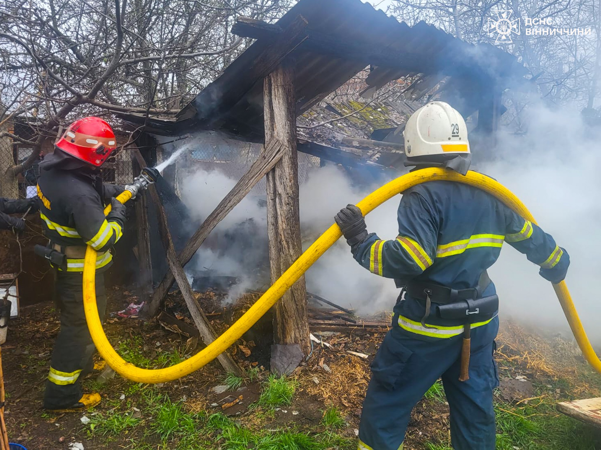 В садибі на Вінниччині згоріло сіно