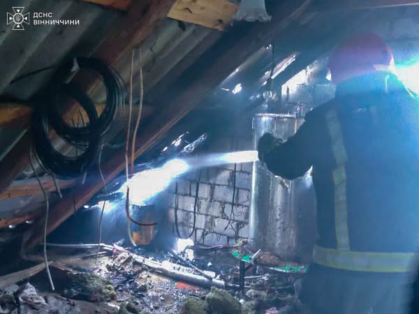У Вінниці сталася пожежа -  спалахнув квадроцикл у гаражі