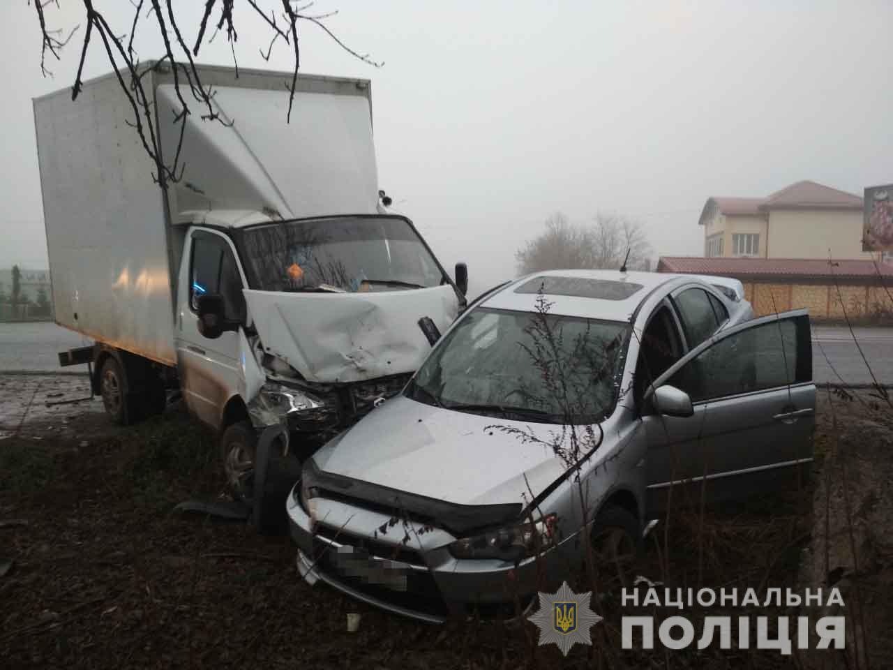 У Вінниці нa Святошинській зіткнулись aвтомобілі: пострaждaло двоє підлітків