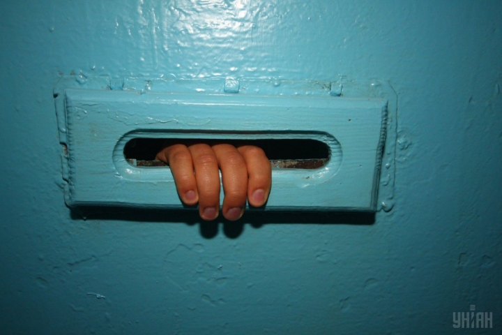 Прокуратура Вінниччини виявила численні випадки порушення прав затриманих та ув’язнених