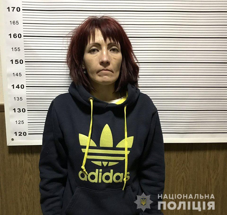 На Вінниччині розшукують жінку, яка переховується від слідства