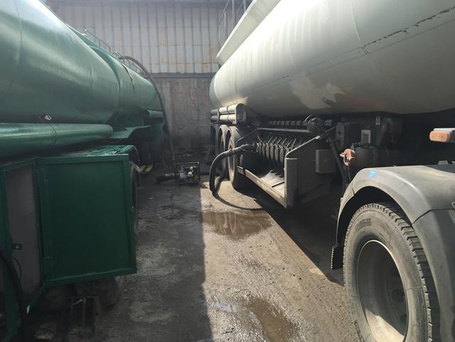 Мережу нелегальних АЗС ліквідували на Львівщині