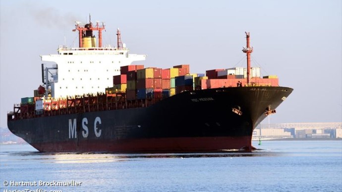 В Індійському океані горіло судно з українцями