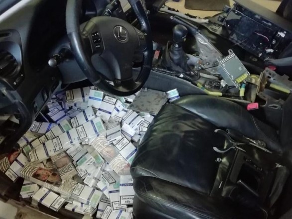 Вилучено незаконну партію цигарок на кордоні з Румунією
