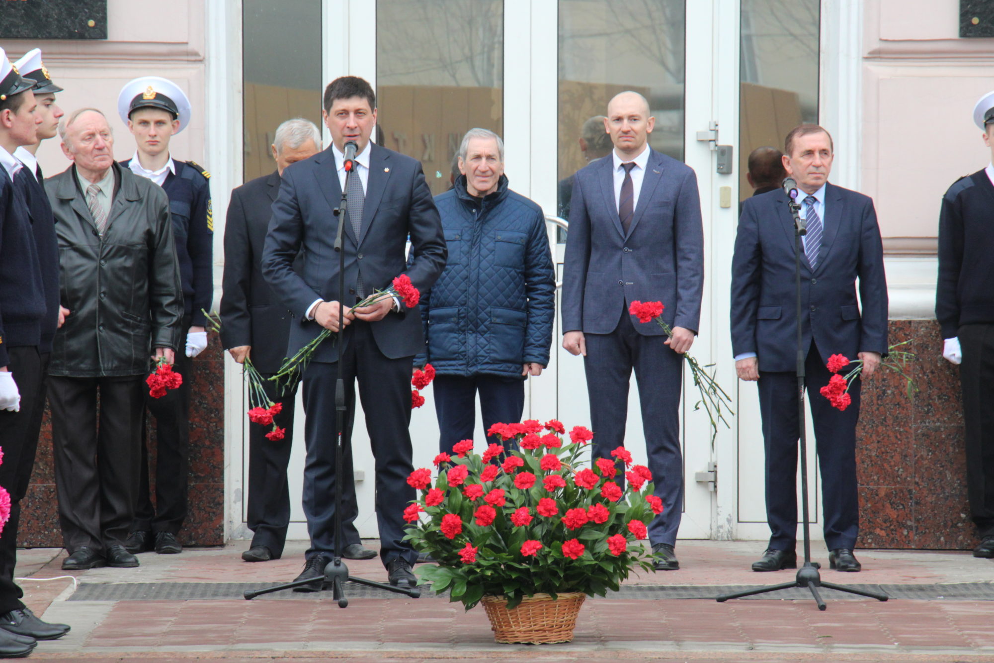 Портовики вшанували пам'ять визволителів Одеси (фото)