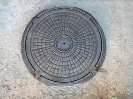 У столичній каналізації знайшли труп