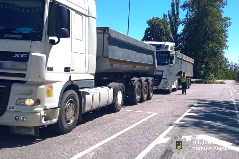 Поліція Вінниччини нагадує про сезонні обмеження для великовагового транспорту