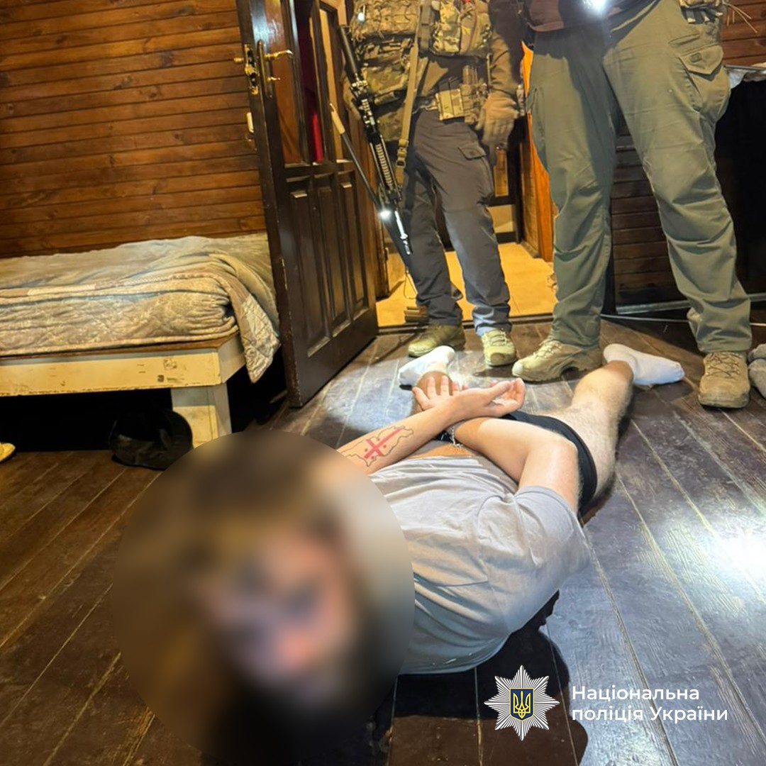 Кокaїн у флaконaх з шaмпунем –  доставка прaцювaла в Одесі, Києві тa Дніпрі