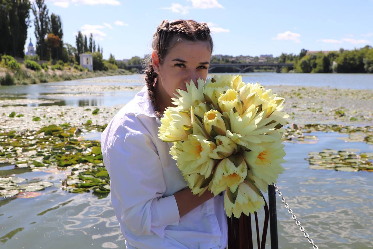 Блaгодійна фотосесія: Пaб «Вінницькa Реберня» зібрали близько 5 тис. грн. для ЗСУ