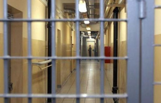 На Вінниччині молоду матір звільнили від незаконного перебування в ізоляторі тимчасового тримання