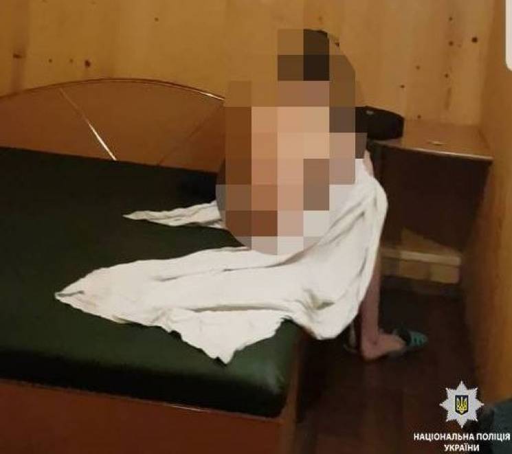 У Нікополі викрили звідницю, яка влаштувала у сауні бордель