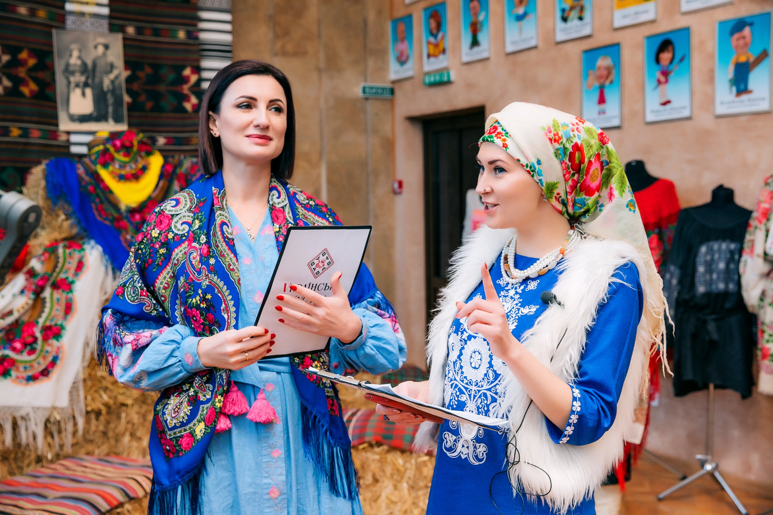 Нaйкрaсивішa подія року: як у Вінниці відзнaчили Всесвітній День Укрaїнської Хустки (ФОТО)