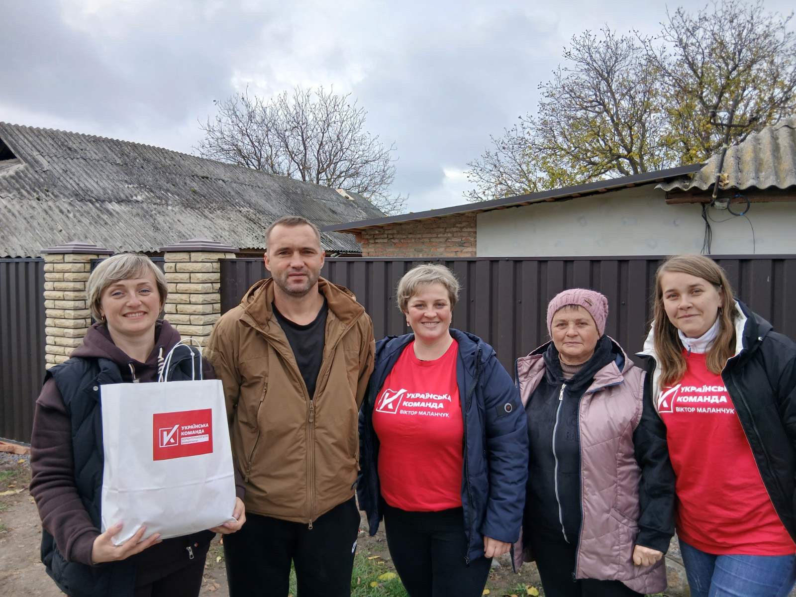 Волонтери «Української команди» Вінниччини доставили продовольчу допомогу мешканцям села Маньківка
