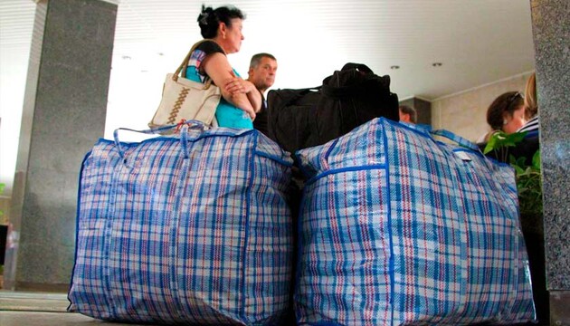 Не можна виселяти переселенців із навчальних закладів без надання альтернативного житла - Мінреінтеграції