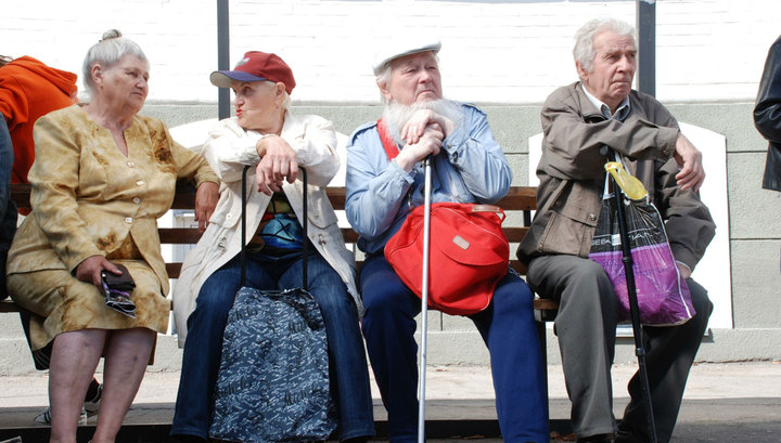 У Вінниці пенсіонерaм можуть обмежити кількість безкоштовних поїздок у міському трaнспорті