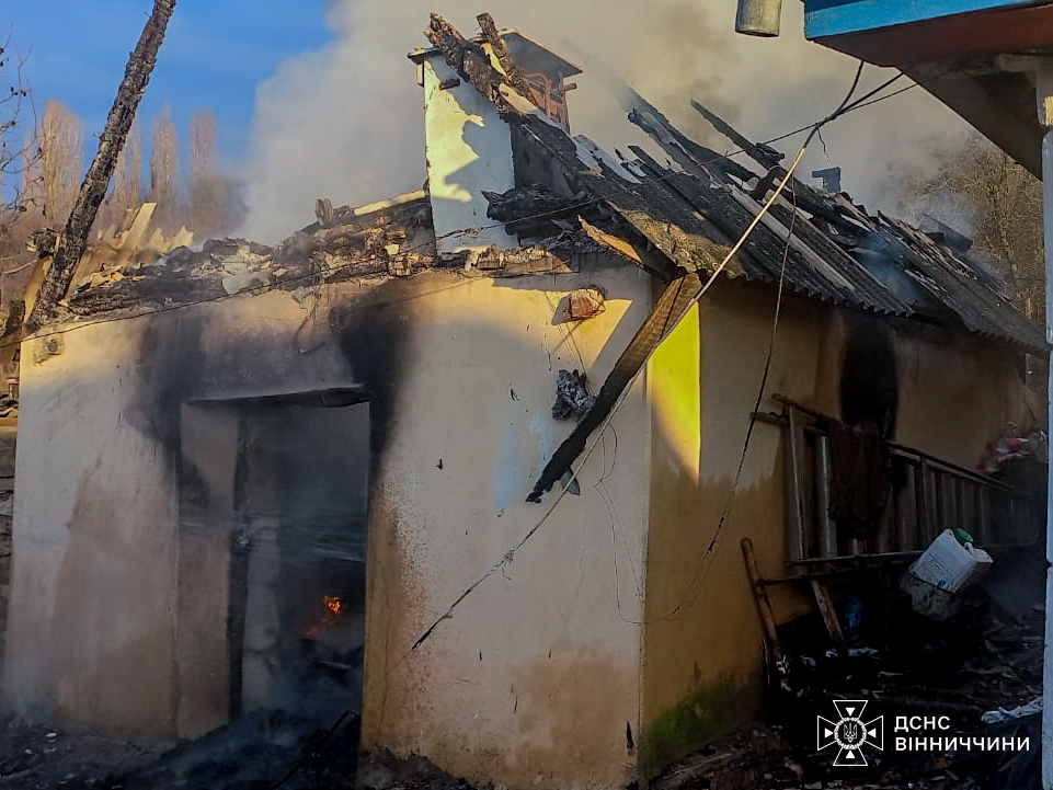 В пожежі на Вінниччині постраждала жінка 