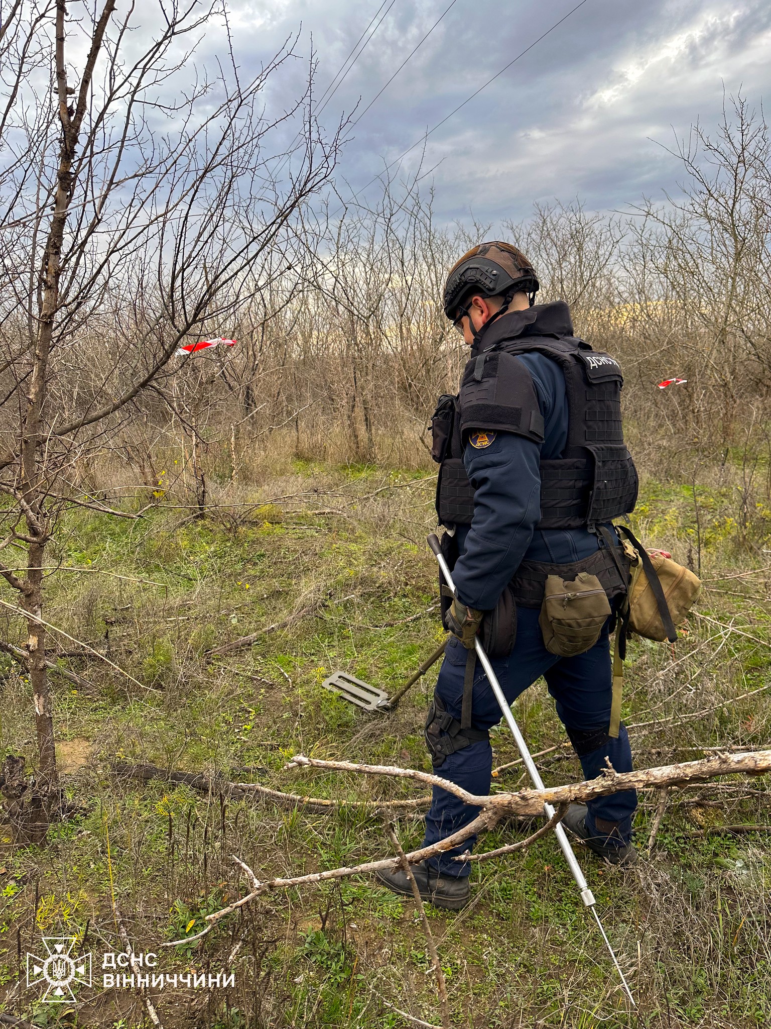 Вінницькі піротехніки щодня очищають звільнену Херсонщину від смертоносних залишків війни