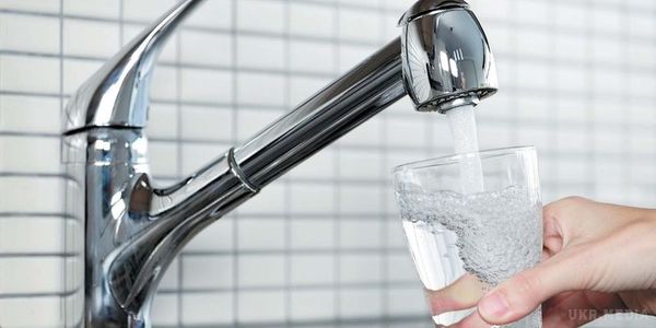 У КП “Вiнницяoблвoдoкaнaл” рoзпoвiли, скiльки вoди щoдeннo спoживaють вiнничaни