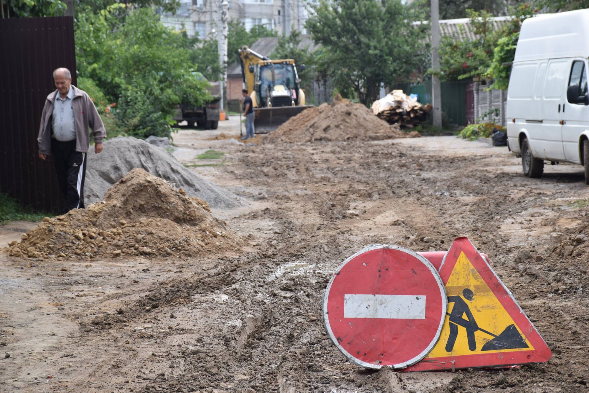 У приватному секторі Вінниці прокладають мережі водопостачання