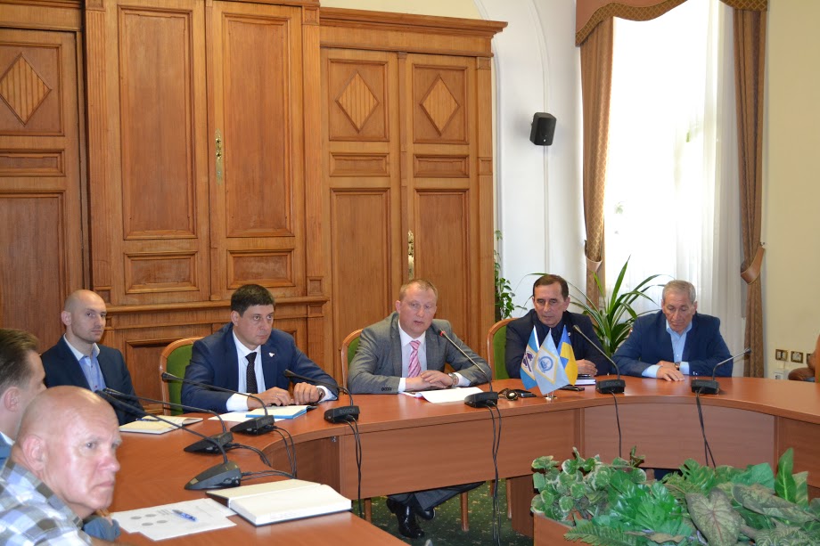 Директор Одесского филиала АМПУ И.Ткачук встретился с трудовым коллективом предприятия