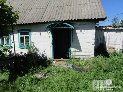 На Житомирщині поліцейські розслідують підпал будинку