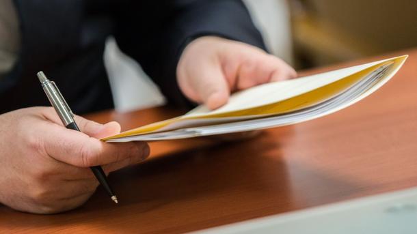 До законопроекту щодо реінтеграції Донбасу подали майже 700 поправок