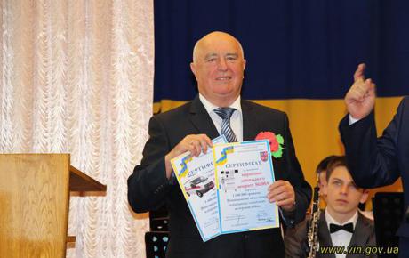 Вінницький госпіталь ветеранів отримав медичний автомобіль