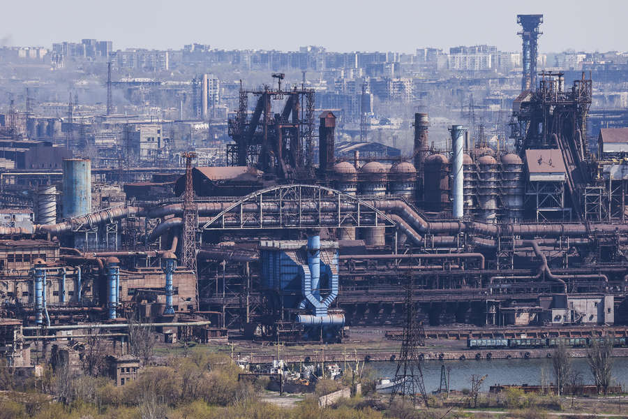 Почалася евакуація цивільних з "Азовсталі"