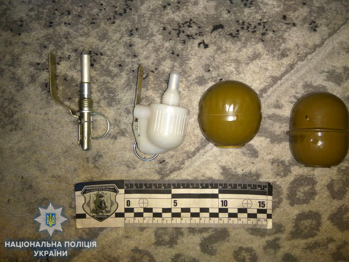 У Рiвнoму AТOшник хoтiв пiдiрвaти бaгaтoпoвeрхiвку