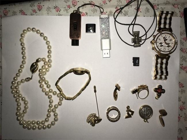 Бывалых «домушников» с «багажом» за плечами задержали в Одессе