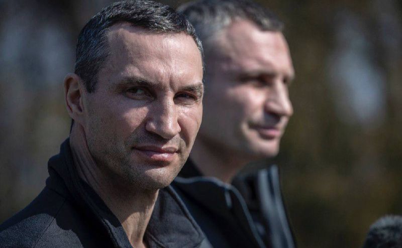 "Рахунок йде на години": Володимир Кличко закликав світову спільноту змусити РФ дати "коридор життя" маріупольцям