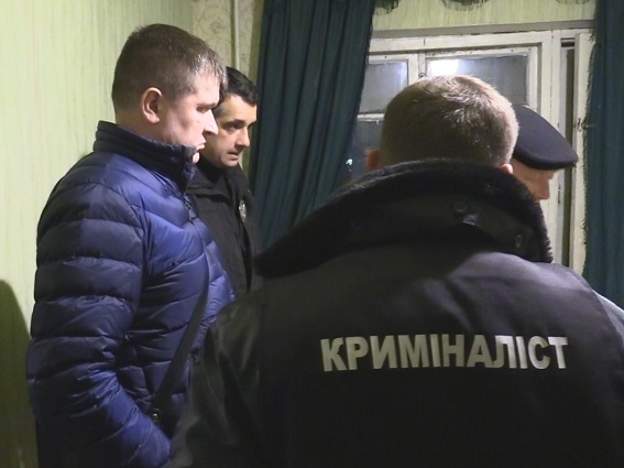 У Києвi нa вeсiллi гiсть вбив брaтa нaрeчeнoгo