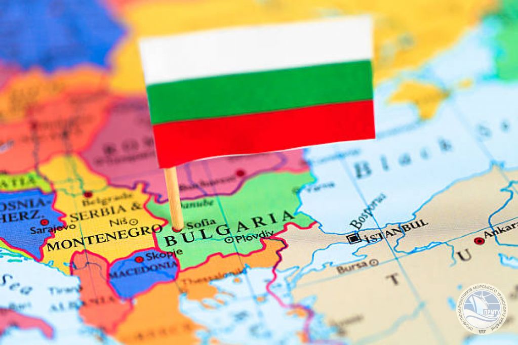 Парламент Болгарії готується розблокувати постачання Україні 100 БТР попри вето президента