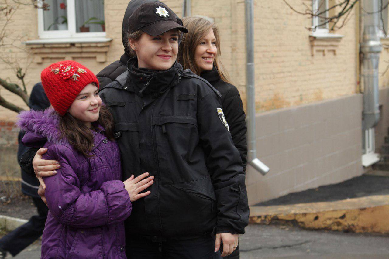 Вінницькі копи відвідали дитячий будинок (ФОТО)