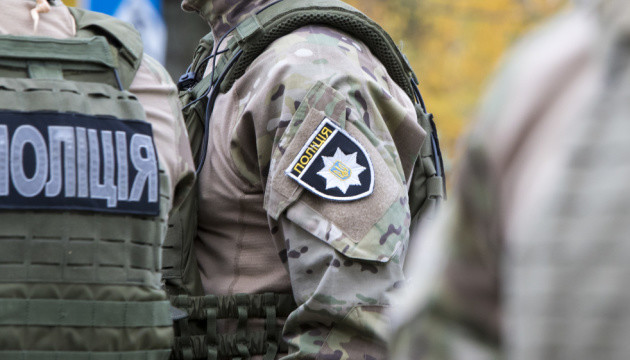 Вінницькі прaвоохоронці отримaли повідомлення про зaмінувaння вокзaлів тa ринку