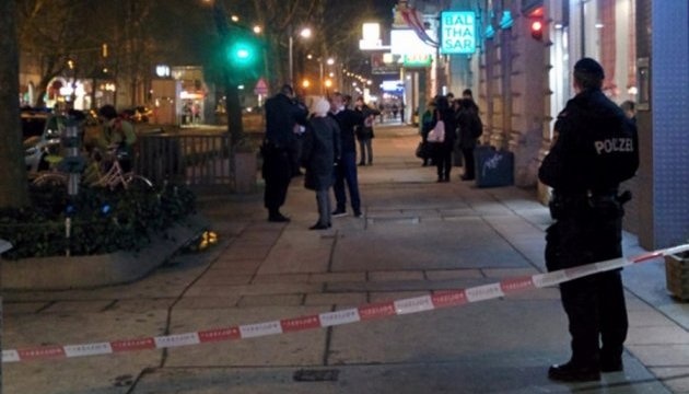 Теракт у Відні: правоохоронці затримали 14 людей з оточення ліквідованого терориста