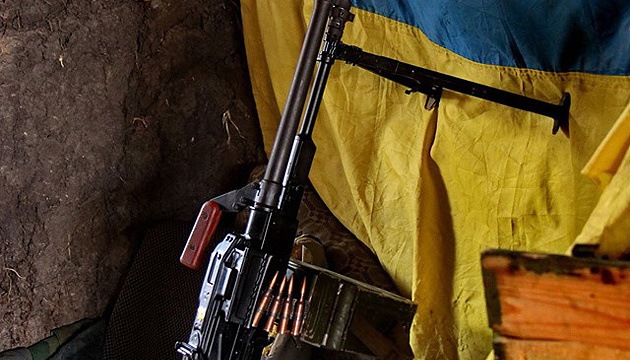  На Донбасі поранені двоє українських військових