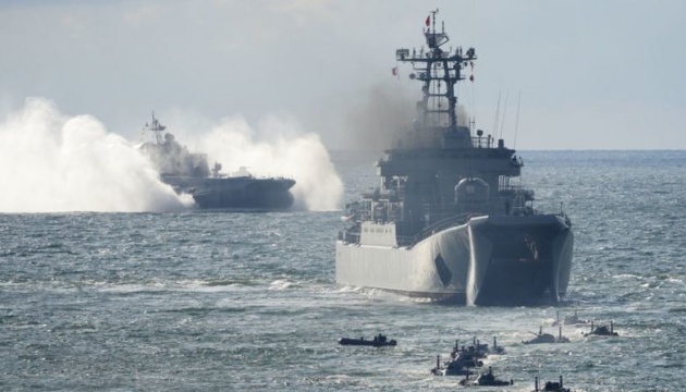  Противник створює у Чорному морі захисні загородження із цивільних суден