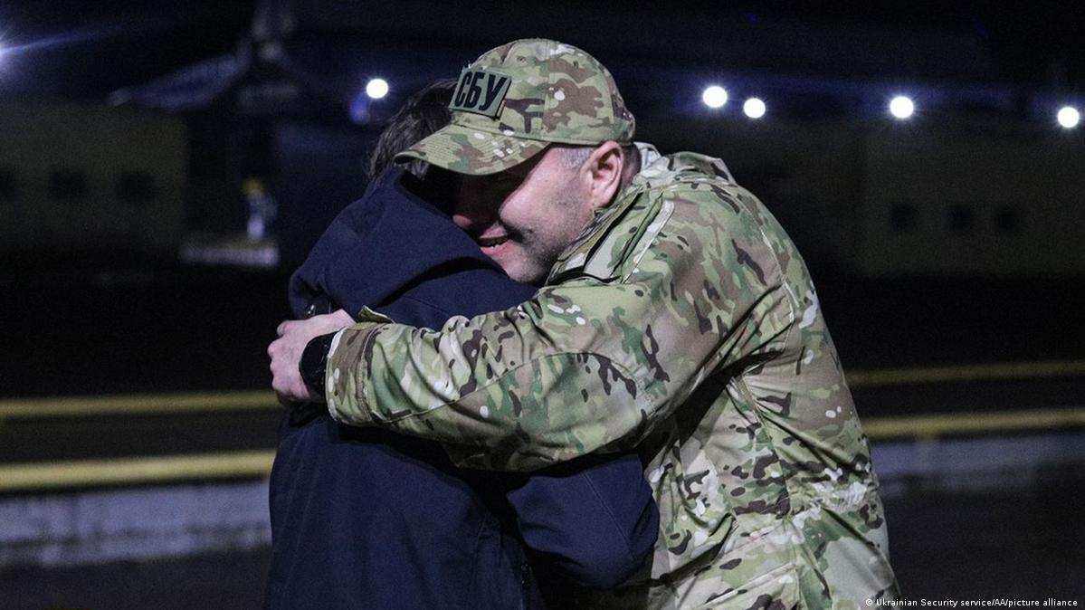 Україна вже повернула додому з полону 1319 військових