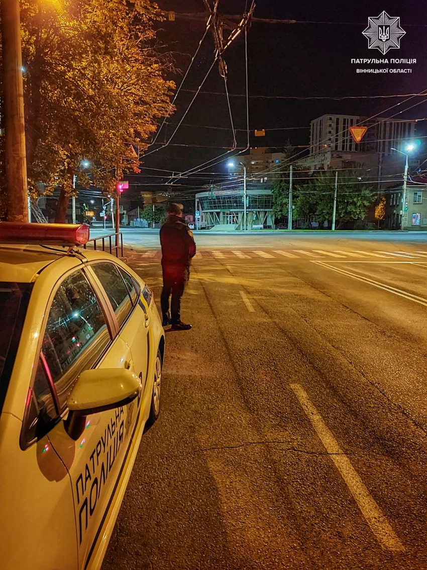 У Вінниці патрульні виявили водія-порушника, який зізнався, що купив права