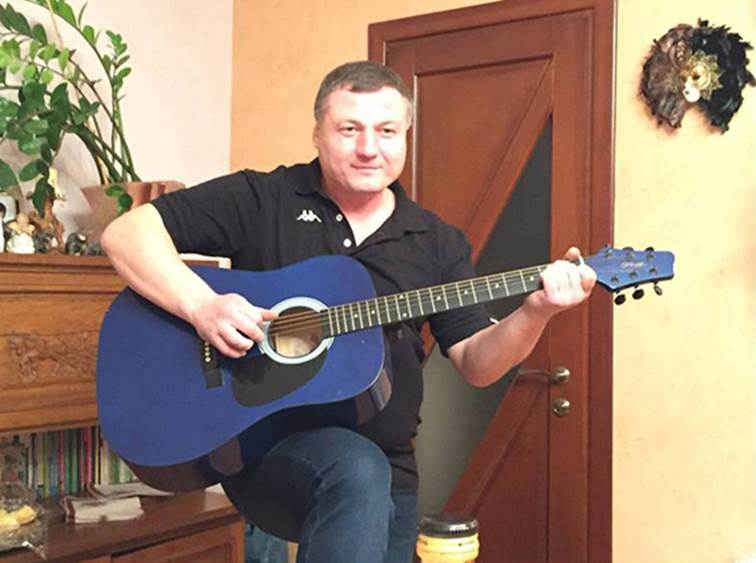 Вінницька поліція розшукує вінничанина, який зник разом з автомобілем